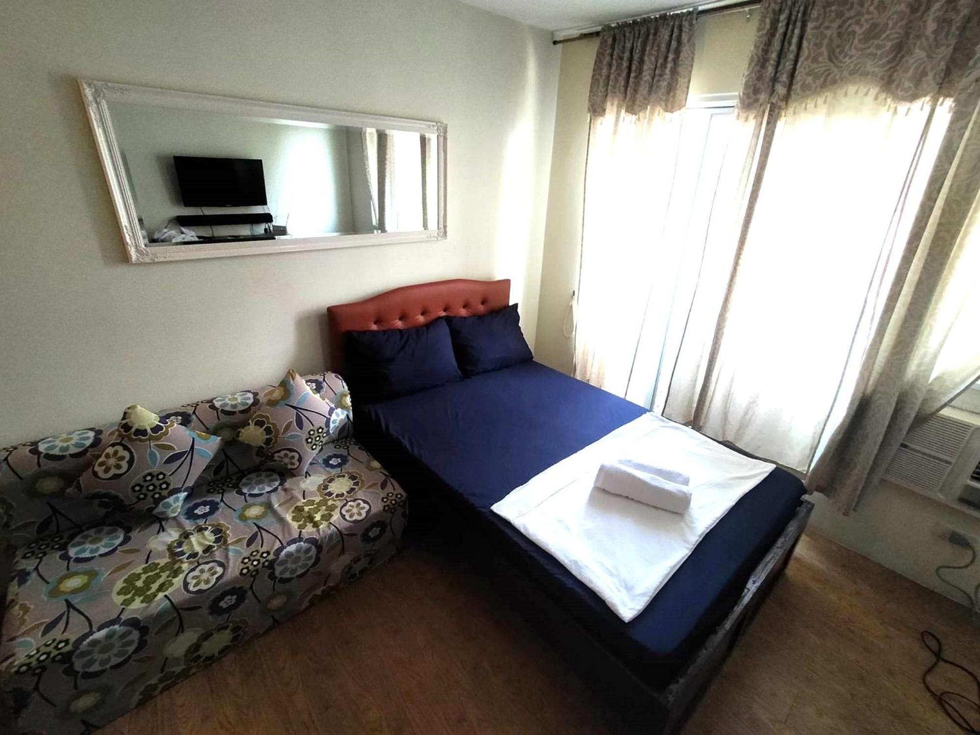 Kara'S Suite Cebu Esterno foto