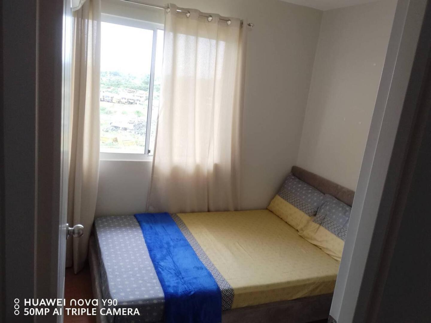 Kara'S Suite Cebu Esterno foto